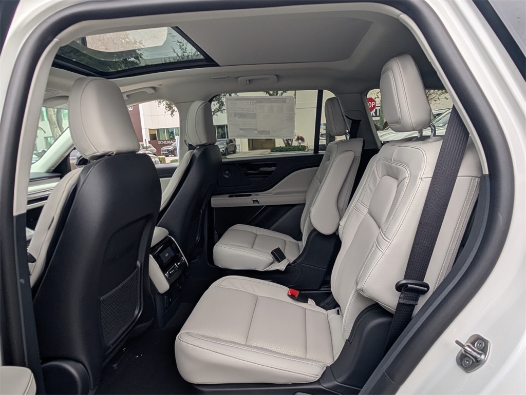 new 2026 Lincoln Aviator car, priced at $72,675