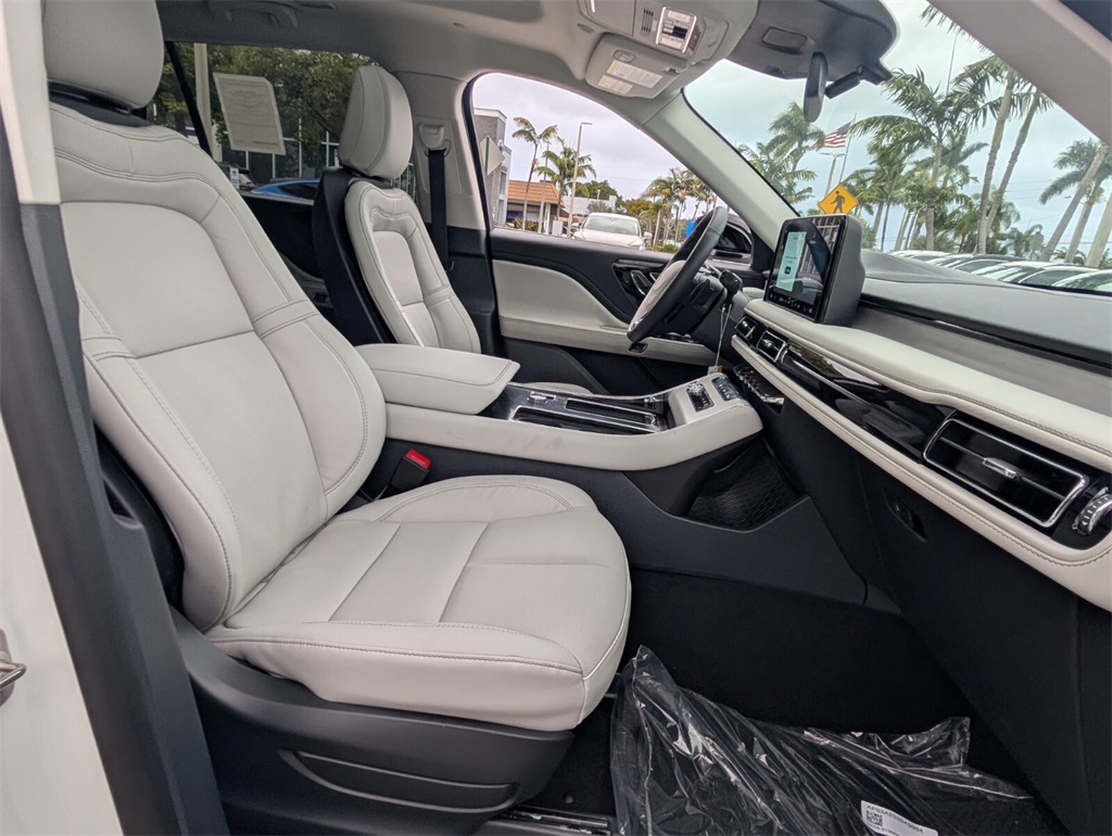 new 2026 Lincoln Aviator car, priced at $72,675