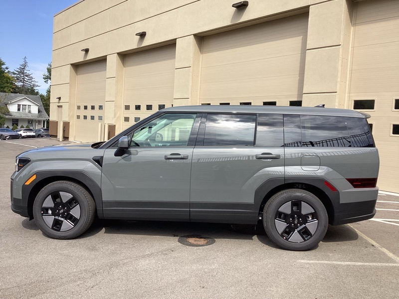 New 2026 Hyundai Santa Fe Hybrid SUV