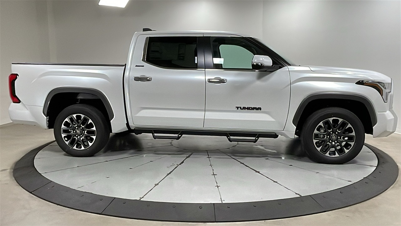 2026 Toyota Tundra Limited CrewMax photo 5