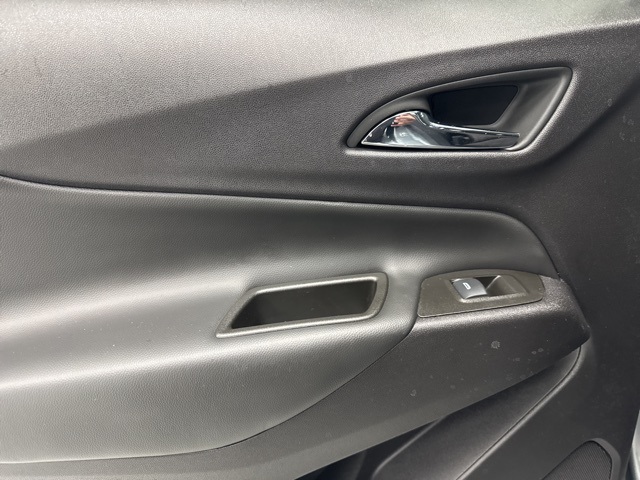 used 2024 Chevrolet Equinox car, priced at $22,988