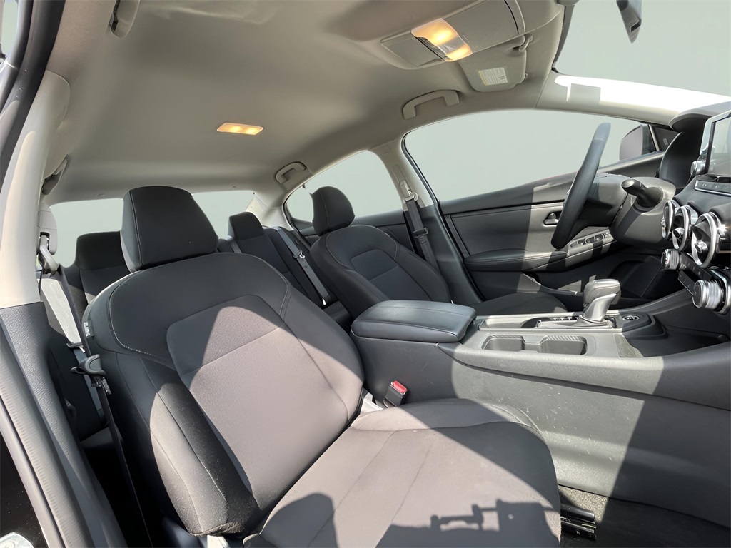 2025 Nissan Sentra S photo 3