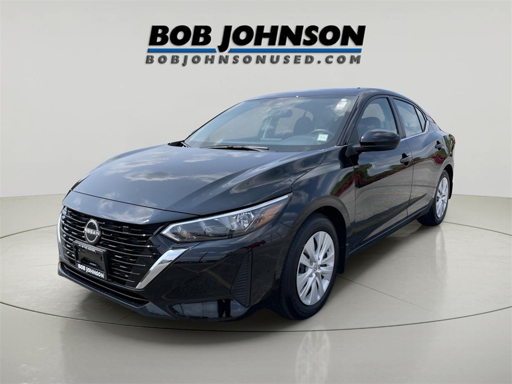 2025 Nissan Sentra S photo 17