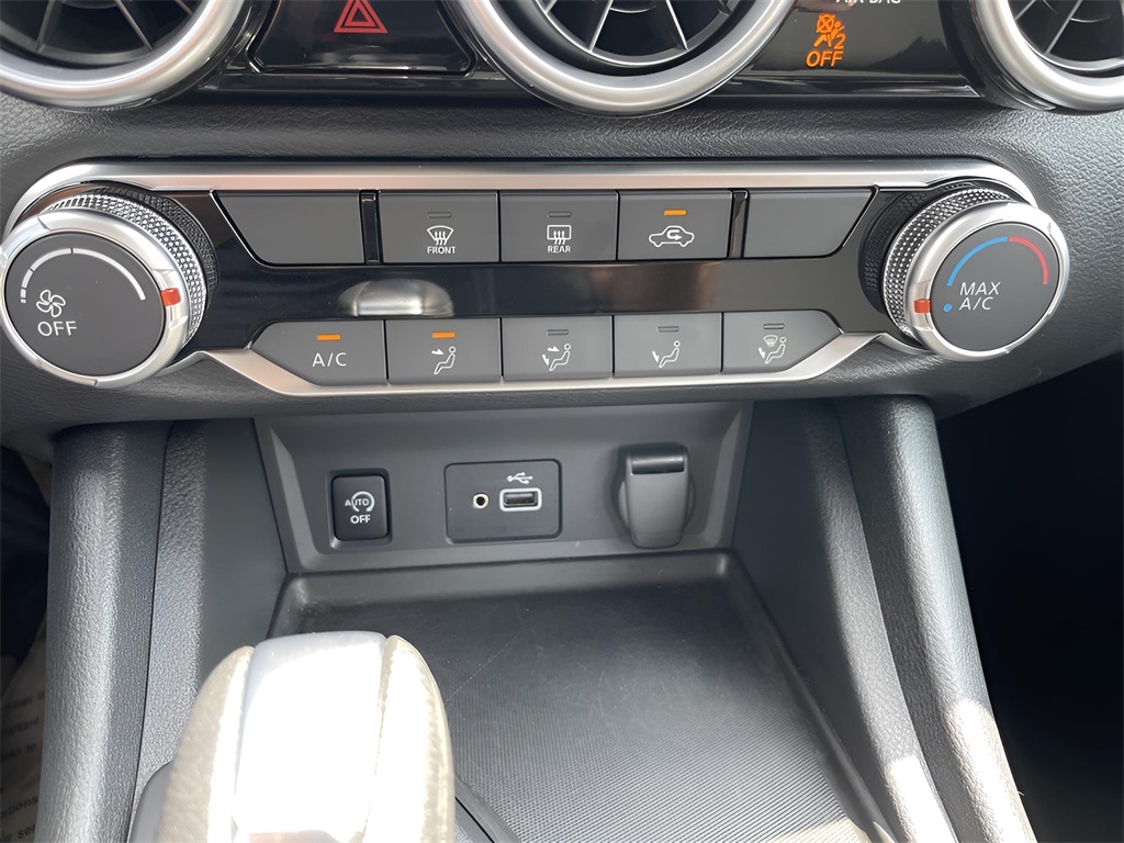 2025 Nissan Sentra S photo 9