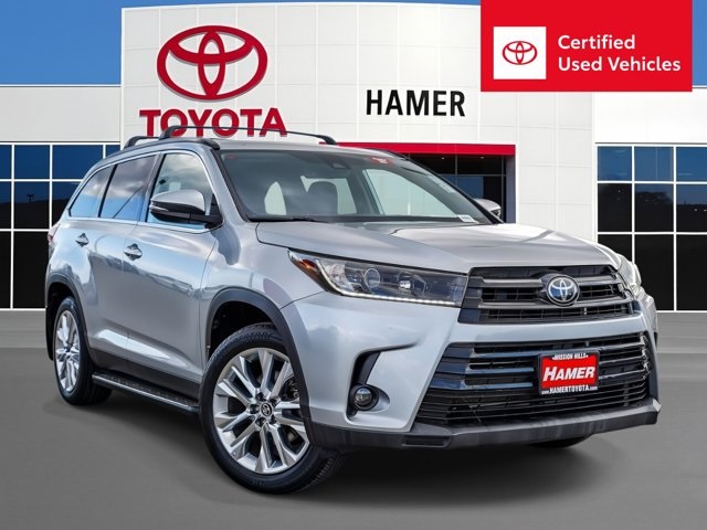 used 2019 Toyota Highlander car, priced at $25,792