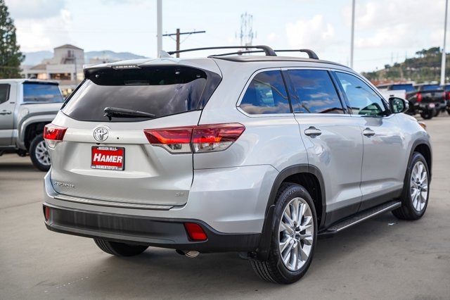 used 2019 Toyota Highlander car, priced at $25,792