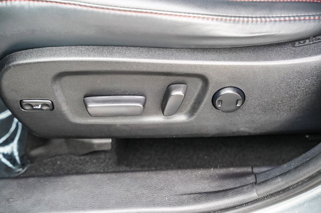 used 2019 Toyota Highlander car, priced at $25,792