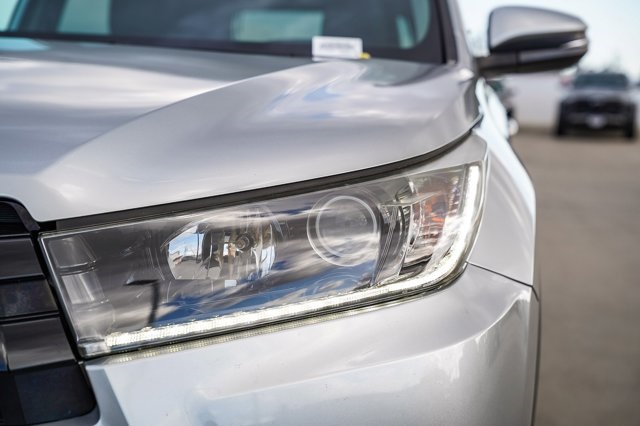 used 2019 Toyota Highlander car, priced at $25,792