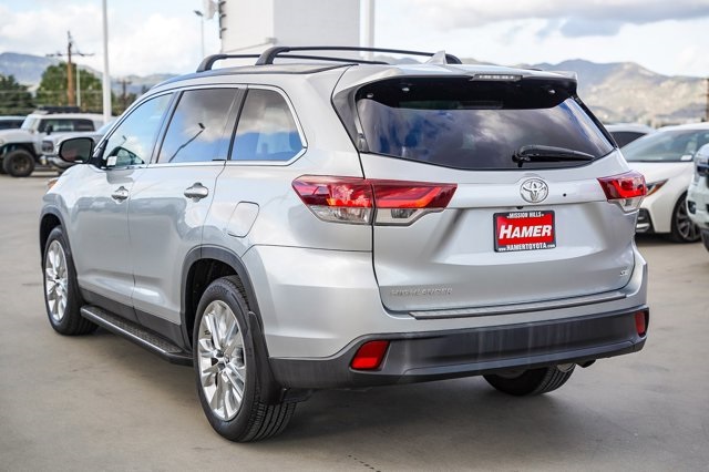 used 2019 Toyota Highlander car, priced at $25,792