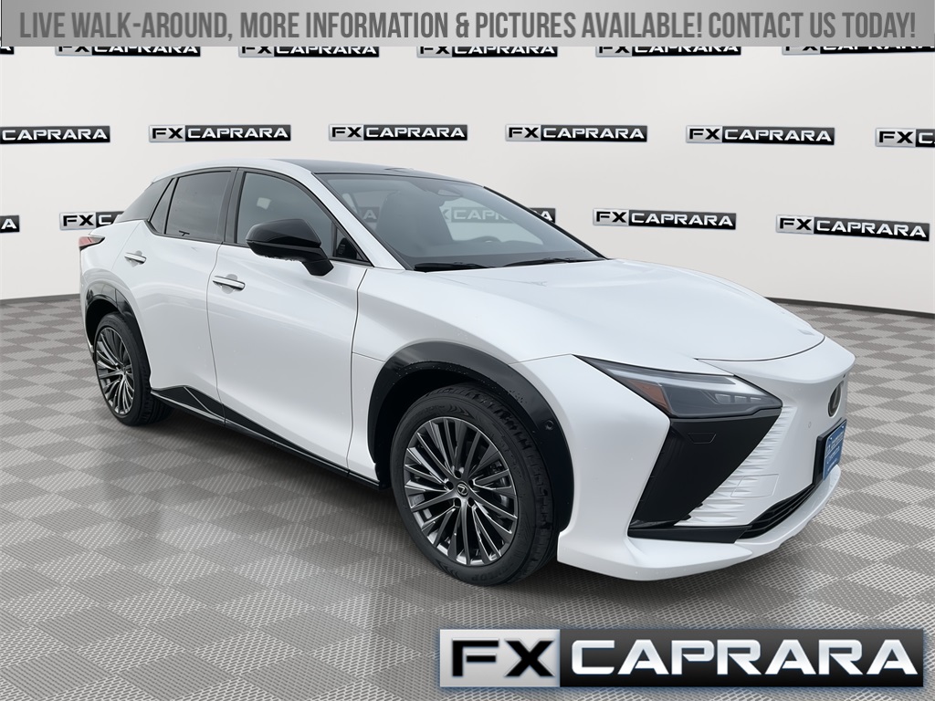 2023 Lexus RZ Premium's photo
