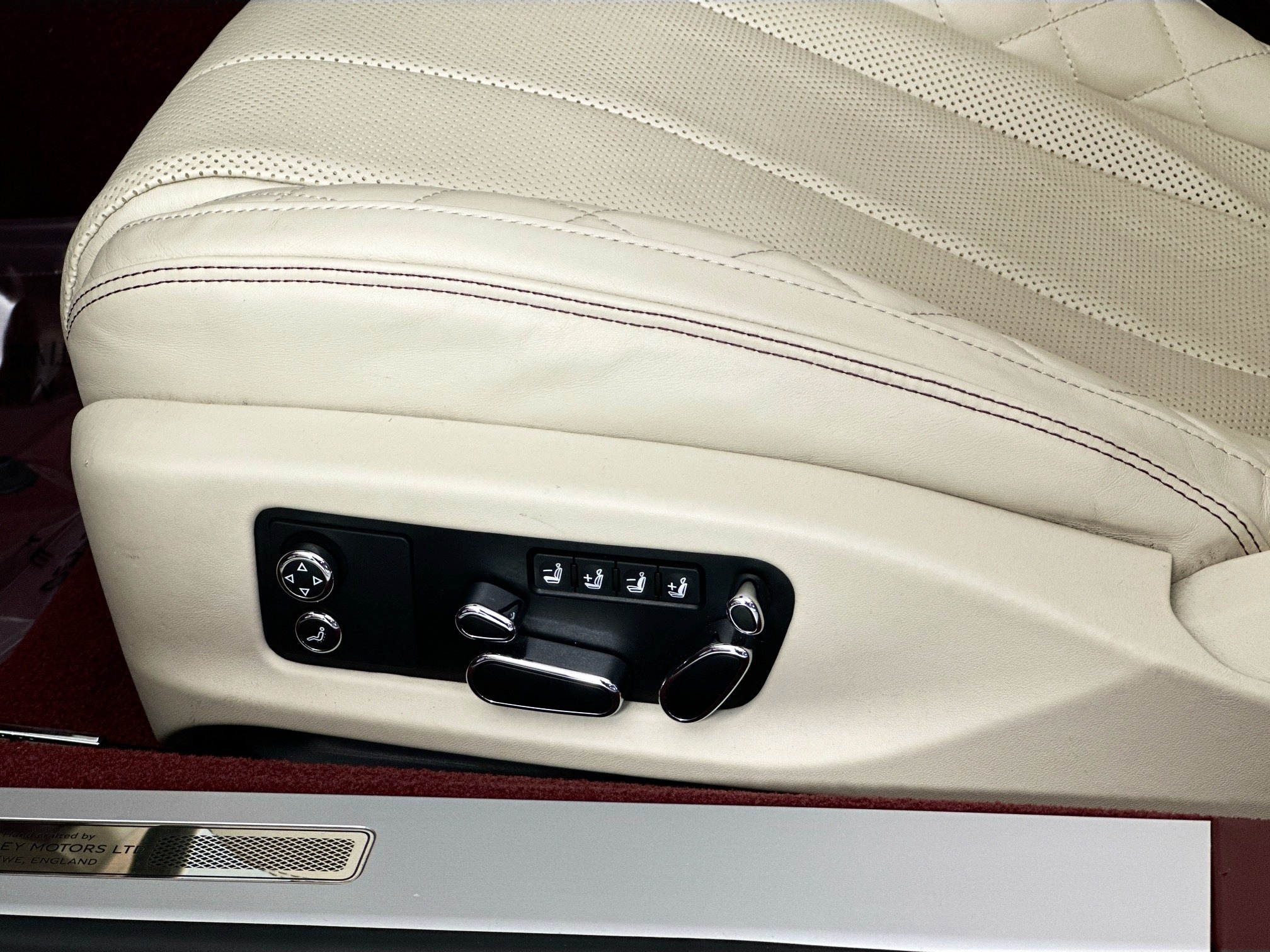 used 2020 Bentley Continental GTC car, priced at $199,998