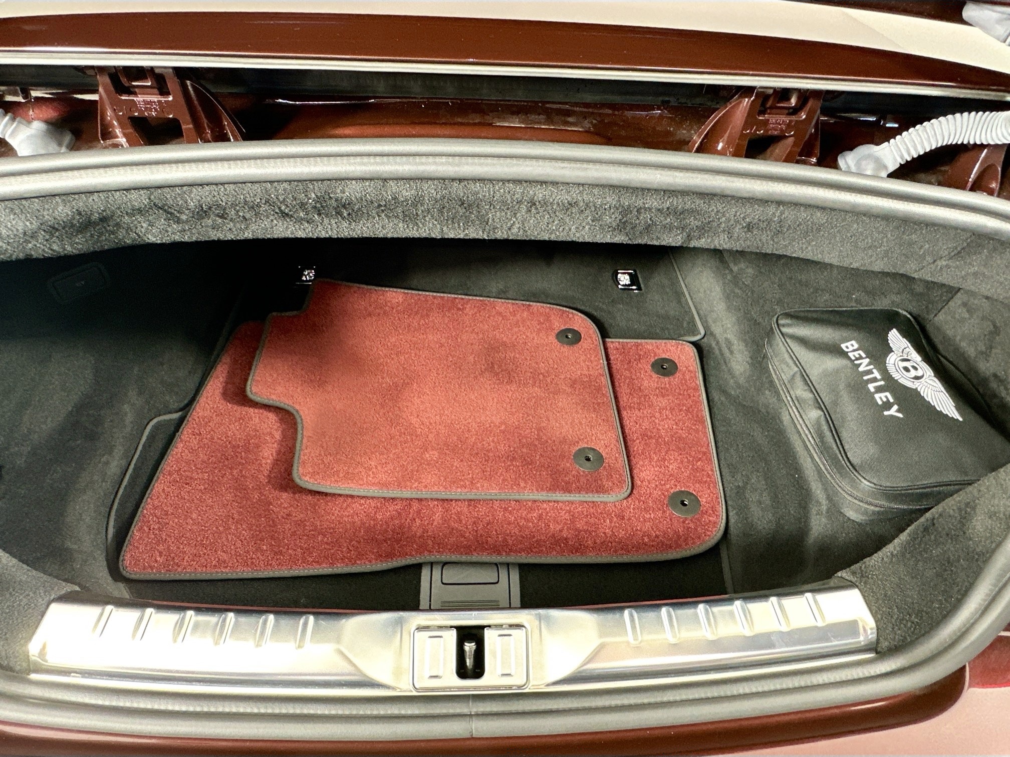 used 2020 Bentley Continental GTC car, priced at $199,998