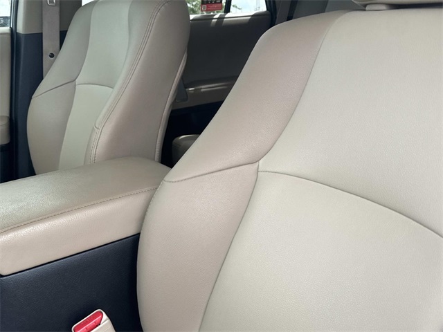 2022 Toyota 4Runner SR5 Premium photo 17