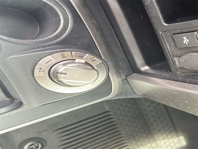 2022 Toyota 4Runner SR5 Premium photo 22