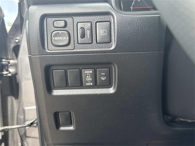 2022 Toyota 4Runner SR5 Premium photo 29