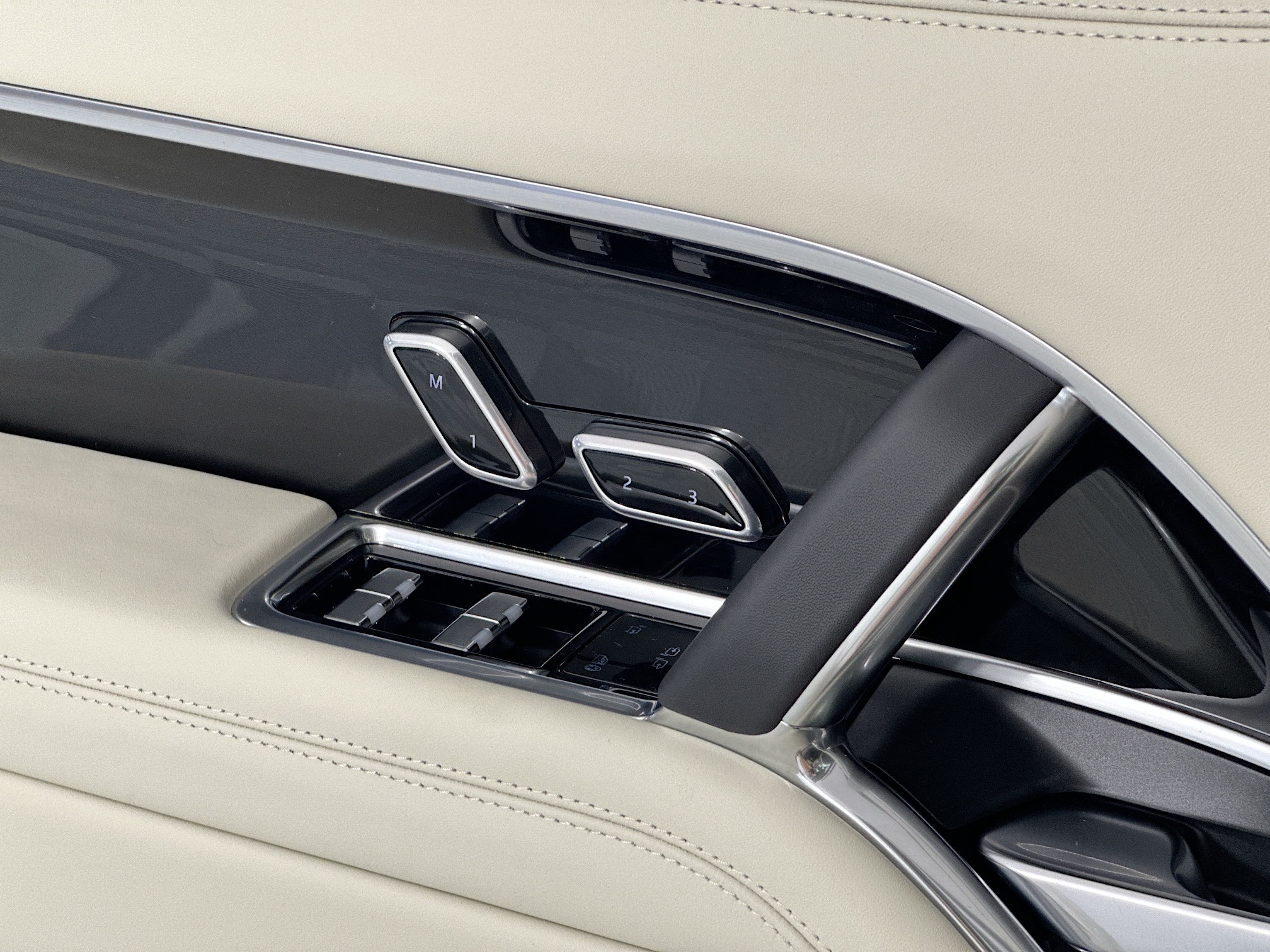 new 2026 Land Rover Range Rover car, priced at $181,720