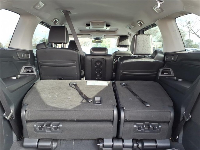 Used 2023 Honda Odyssey Van