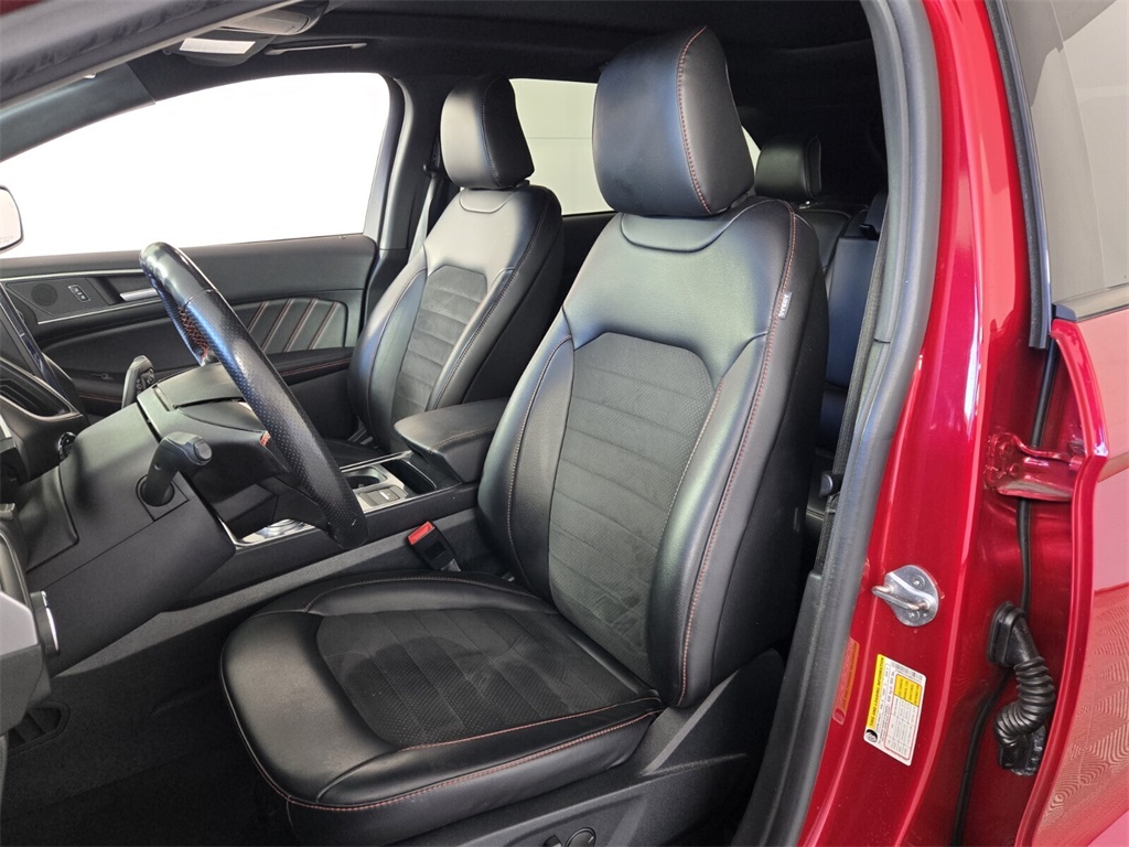 used 2021 Ford Edge car, priced at $13,988