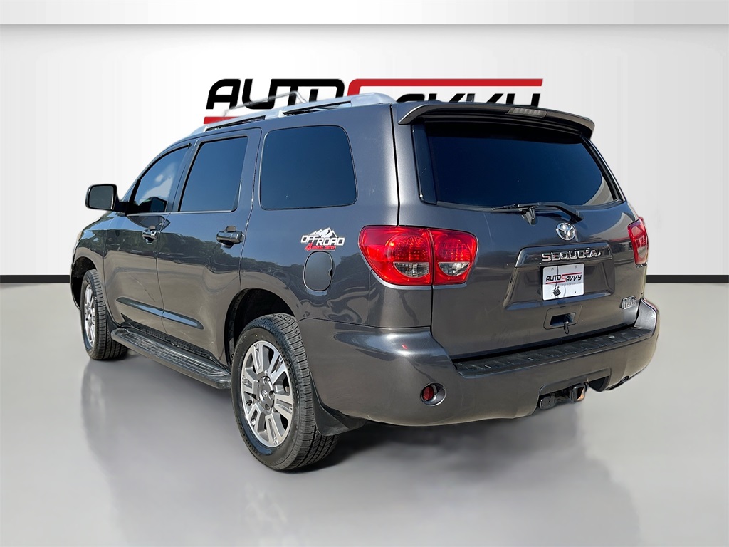 2013 Toyota Sequoia SR5 photo 5