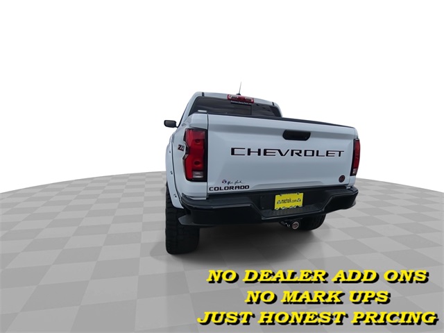2025 Chevrolet Colorado Z71 photo 4