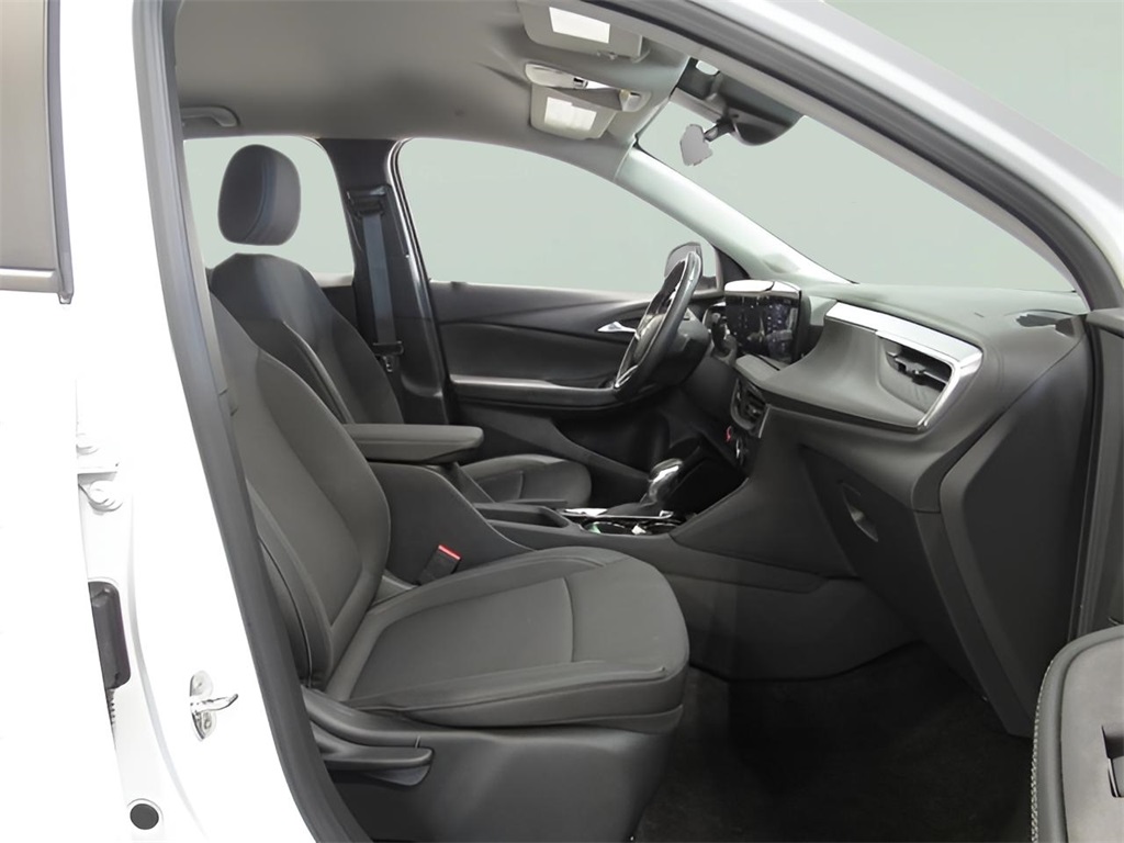 2024 Buick Encore GX Preferred photo 2