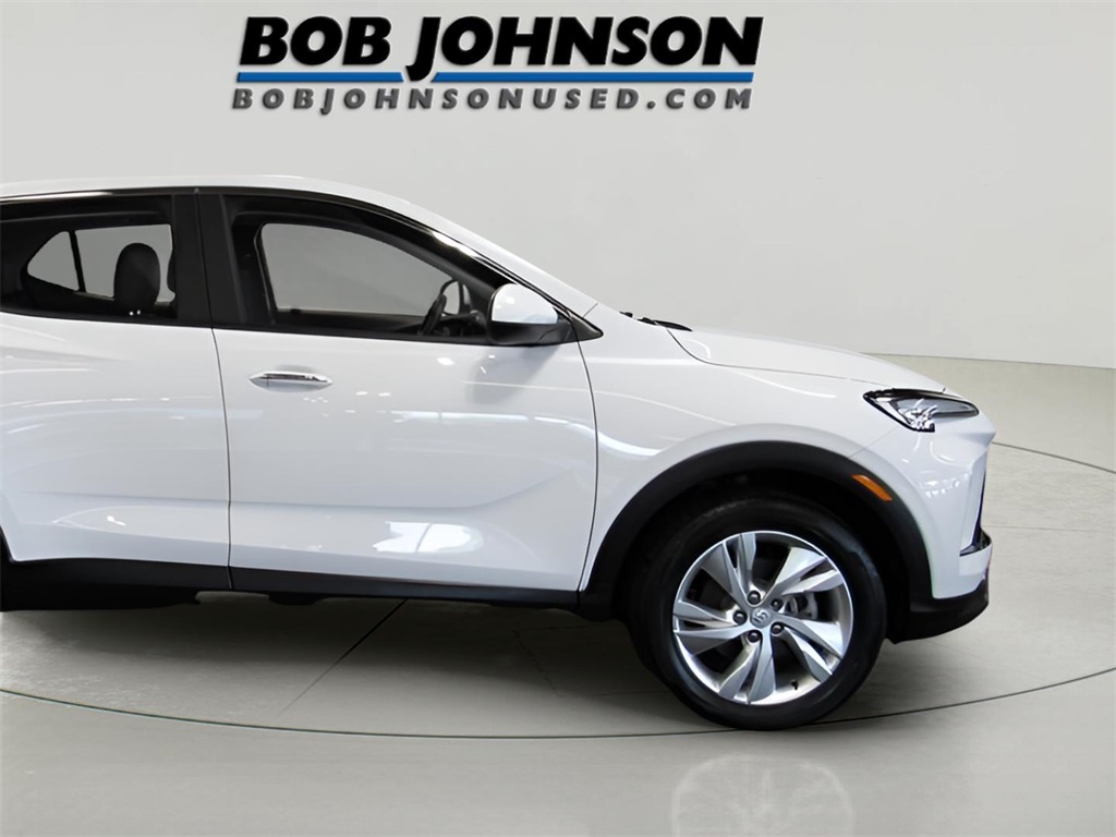 2024 Buick Encore GX Preferred photo 8