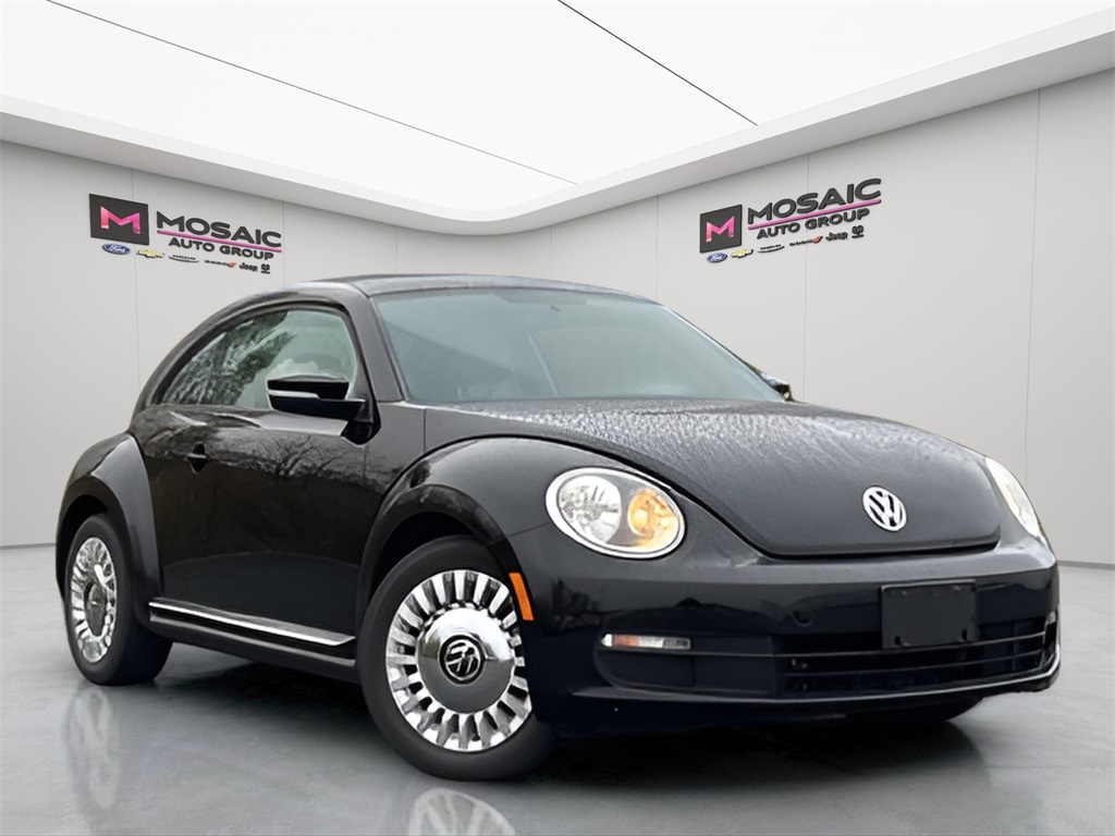 Used 2014 Volkswagen Beetle 2.5L Cars