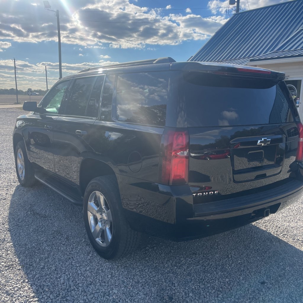 2017 Chevrolet Tahoe LT:3928Y