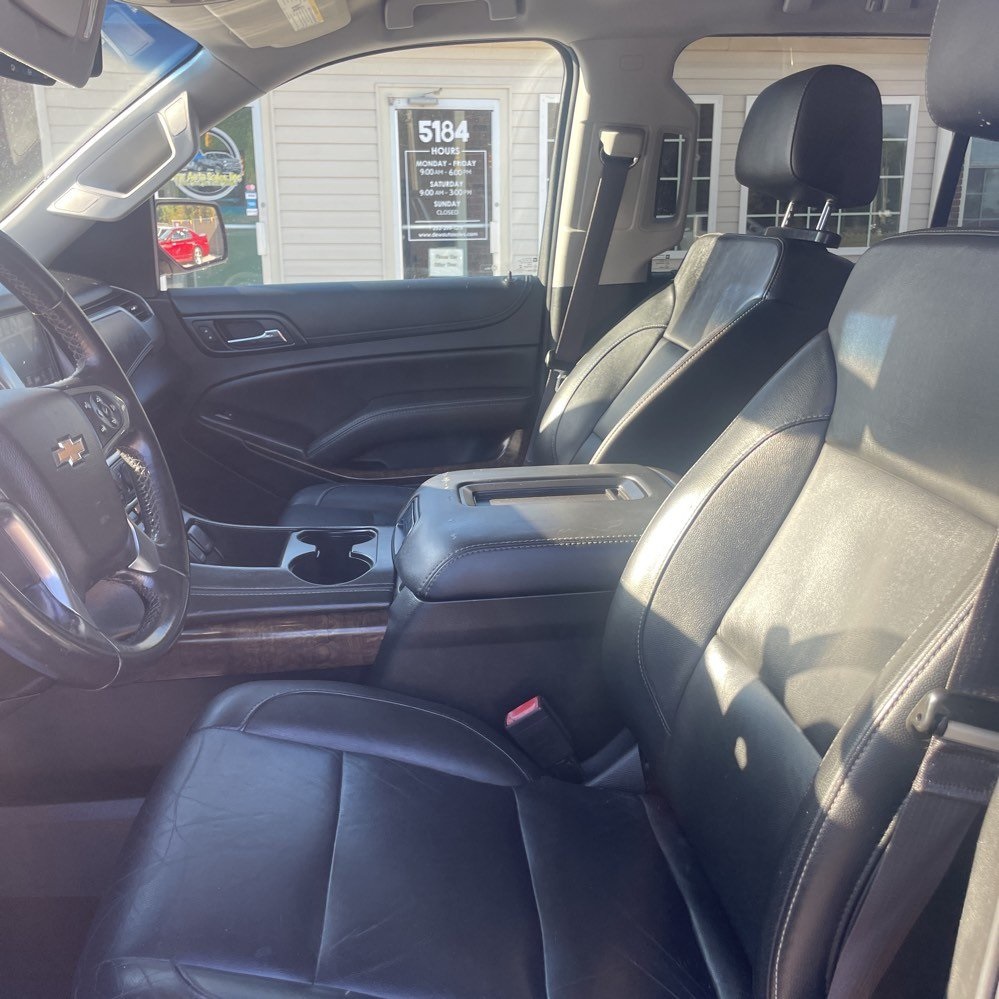 2017 Chevrolet Tahoe LT:3928Y