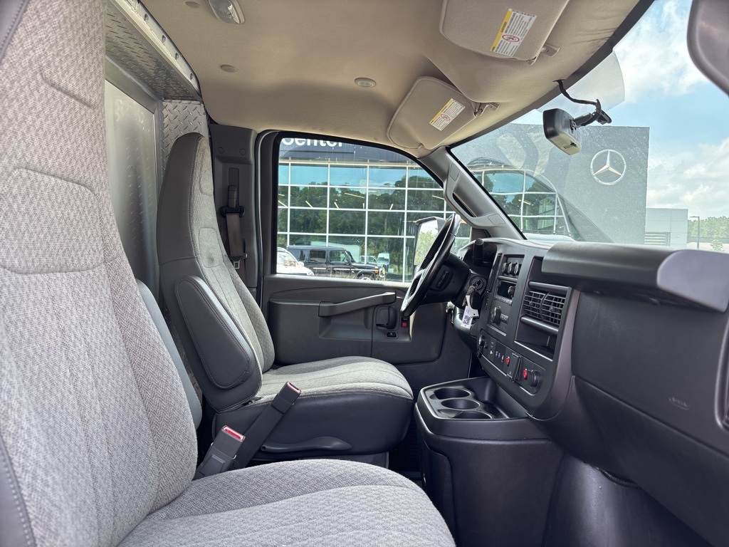 Used 2022 GMC Savana 3500 4x2 Box Truck for sale #SP1399 - photo 41