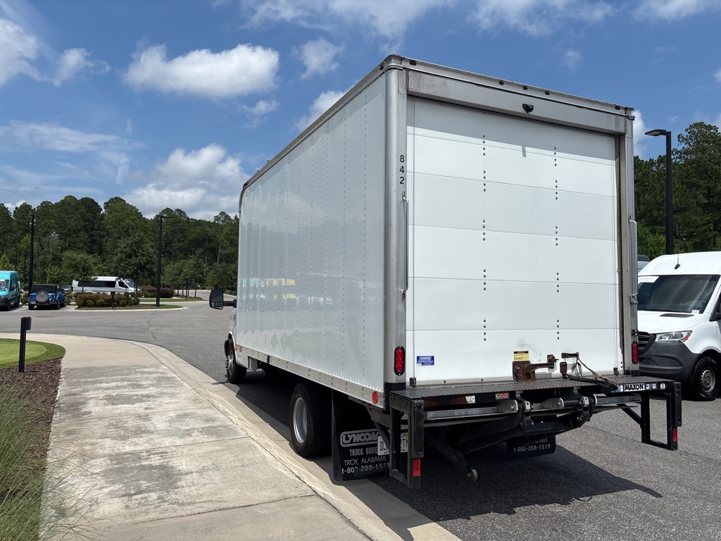 Used 2022 GMC Savana 3500 4x2 Box Truck for sale #SP1399 - photo 6