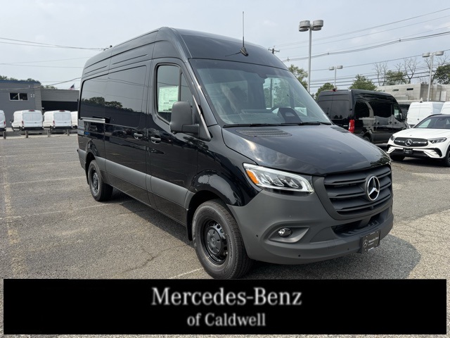 2025 Mercedes-Benz Sprinter Crew Van