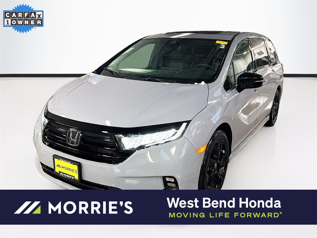 2023 Honda Odyssey SPORT's photo
