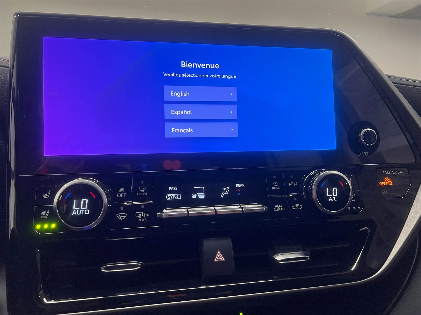 used 2023 Toyota Highlander car, priced at $34,788