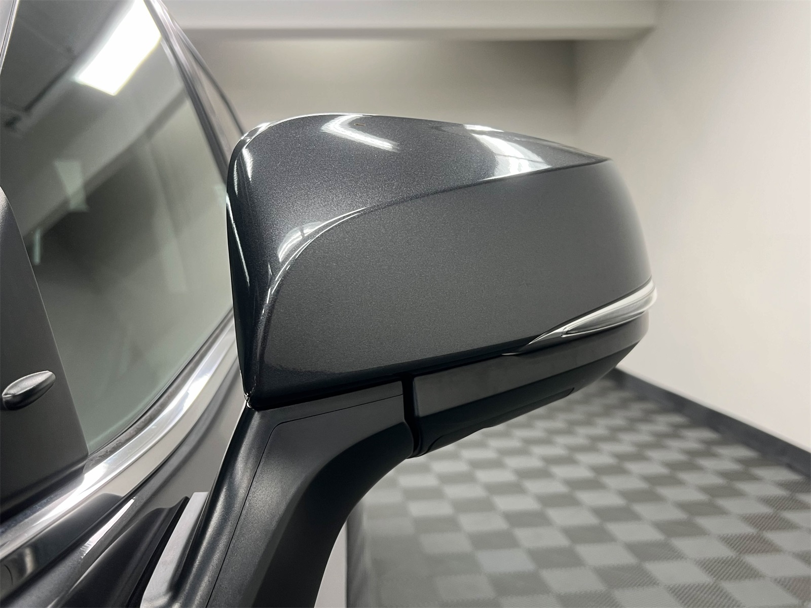 used 2023 Toyota Highlander car, priced at $34,788