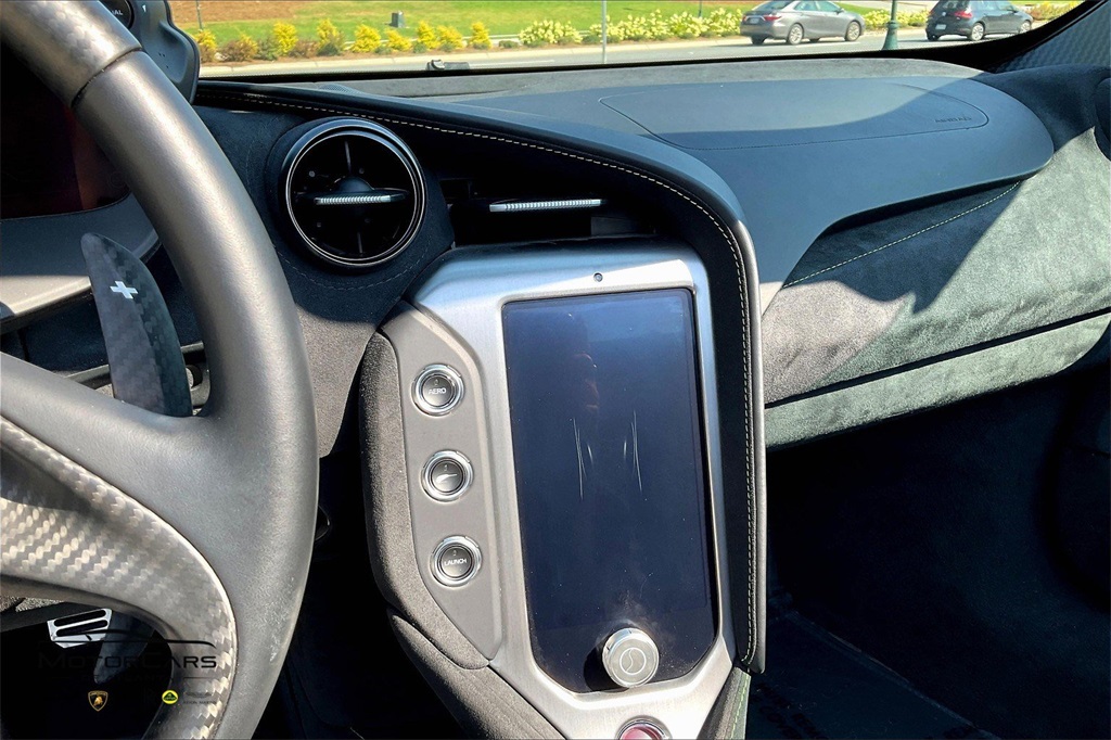 2024 McLaren 750S RWD Convertible
