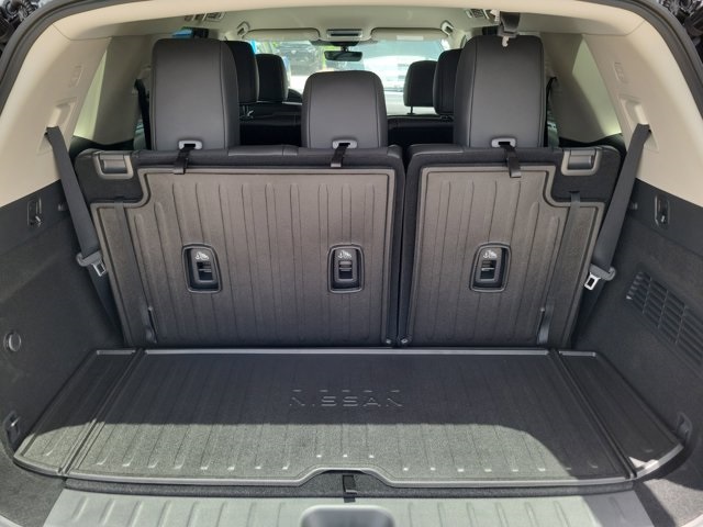 2025 Gun Metallic Nissan Pathfinder SL FWD SUV
