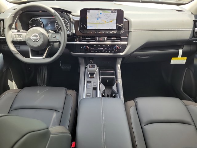 2025 Gun Metallic Nissan Pathfinder SL FWD SUV