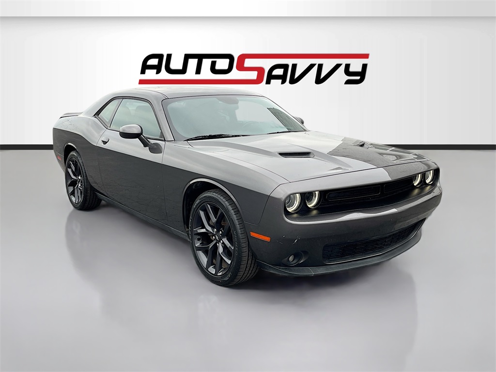 2021 Dodge Challenger SXT's photo