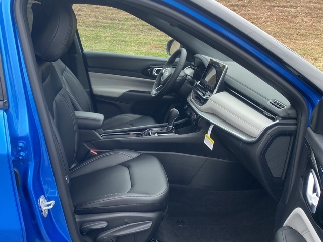 new 2026 Jeep Compass car, priced at $27,784