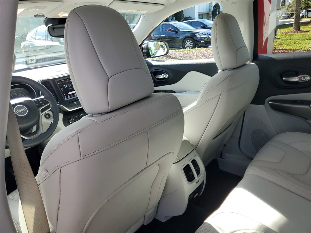 used 2022 Jeep Cherokee car, priced at $20,746