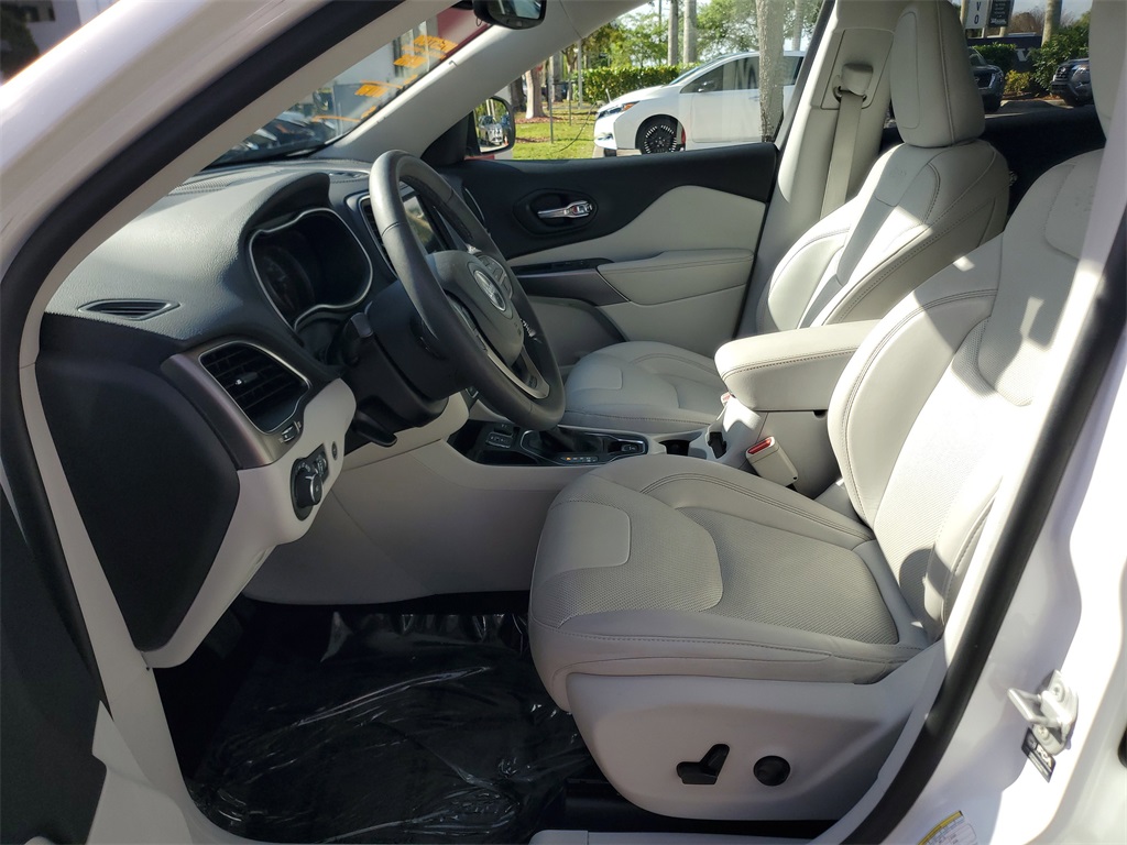 used 2022 Jeep Cherokee car, priced at $20,746