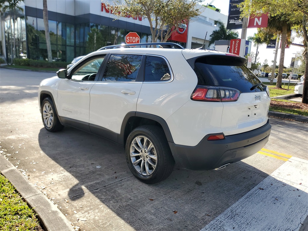 used 2022 Jeep Cherokee car, priced at $20,746