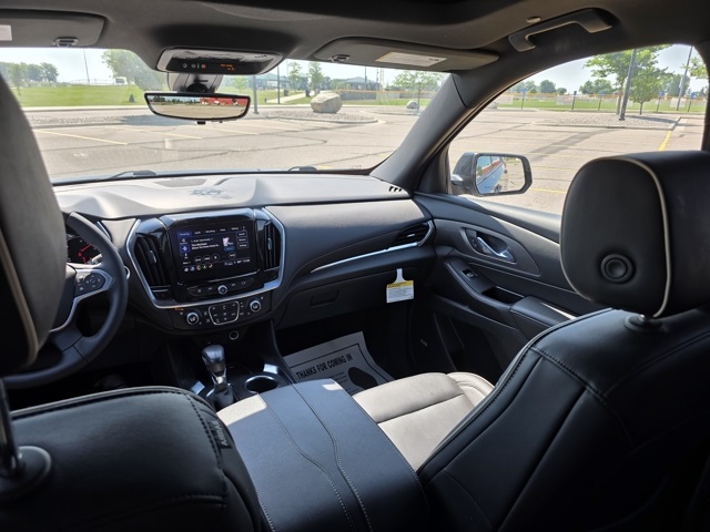 2022 Chevrolet Traverse Premier
