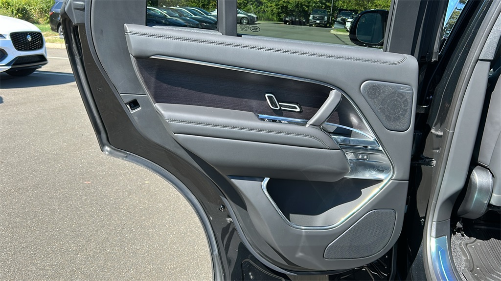 new 2025 Land Rover Range Rover Plug-In Hybrid car, priced at $137,175