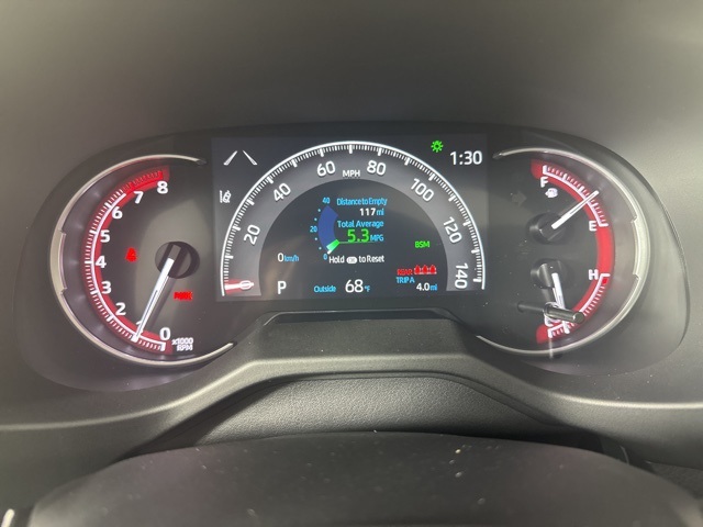 2025 Toyota RAV4 XLE photo 18