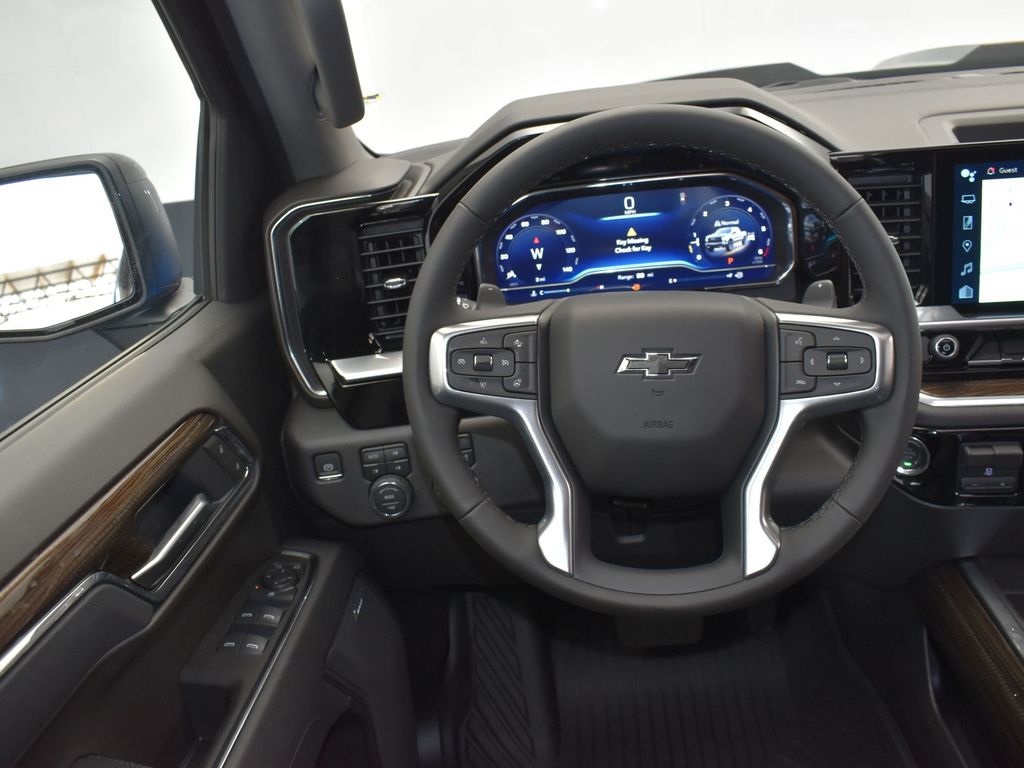 2025 Riptide Blue Chevrolet Silverado 1500 LT Trail Boss 4X4 Truck