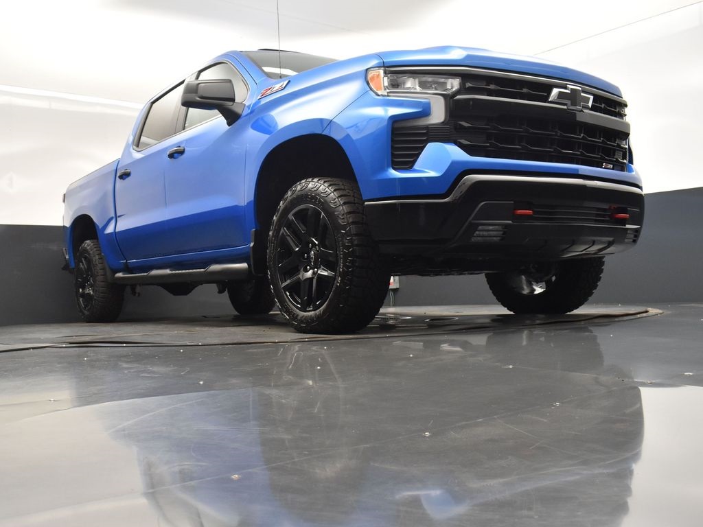 2025 Riptide Blue Chevrolet Silverado 1500 LT Trail Boss 4X4 Truck