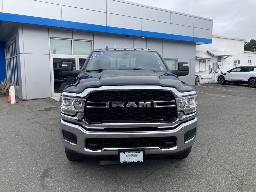 2023 Ram 3500 Tradesman photo 2