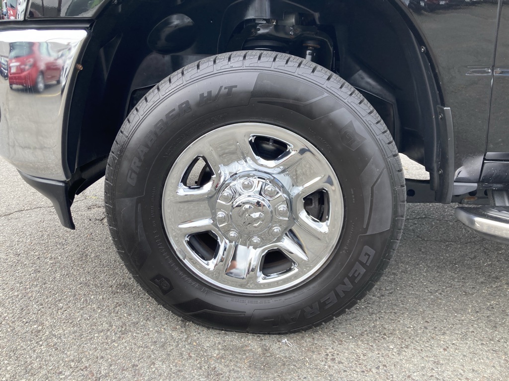 2023 Ram 3500 Tradesman photo 23